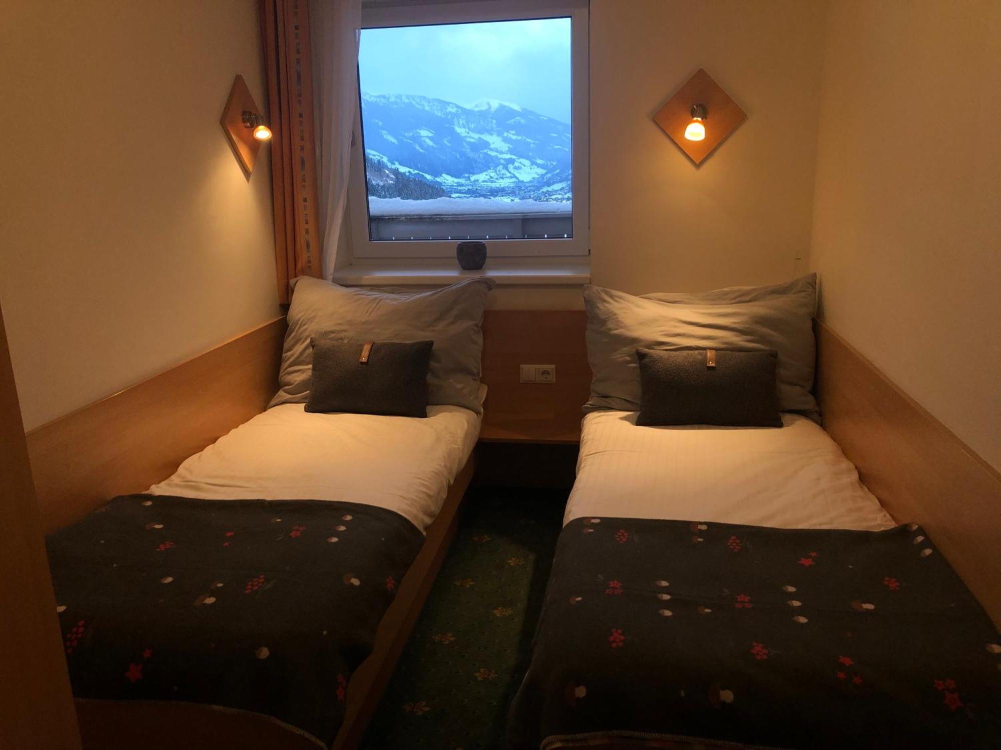 Panorama Spa Lodges Das.Schiller Bad Gastein Esterno foto